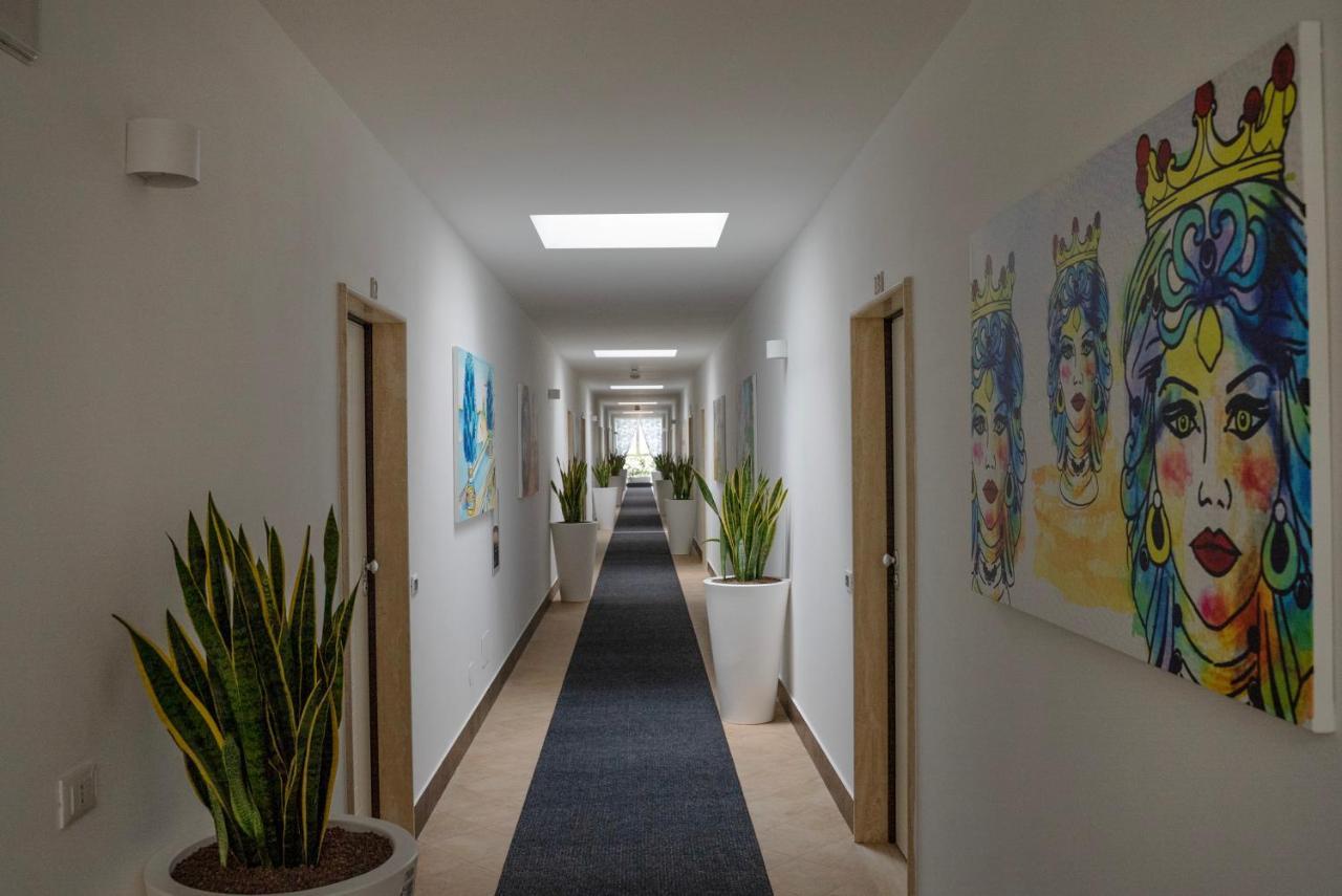 Oasi Smart Rooms Caltanissetta Dış mekan fotoğraf